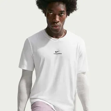 Чоловіча футболка Nike Pro | IH1947-100 фото