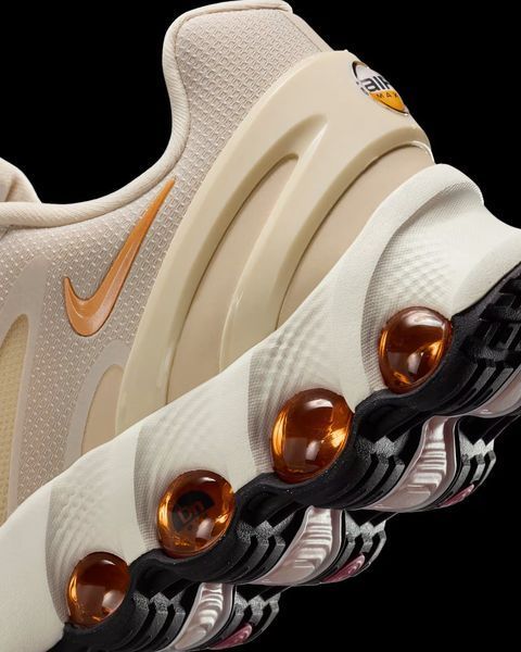 Кросівки Nike Air Max DN8 'Light Khaki Monarch'| FQ7860-204 FQ7860-204 фото