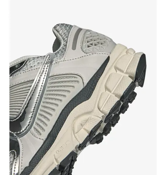Жіночі кросівки Nike Zoom Vomero 5 Grey | FD0884-025 фото
