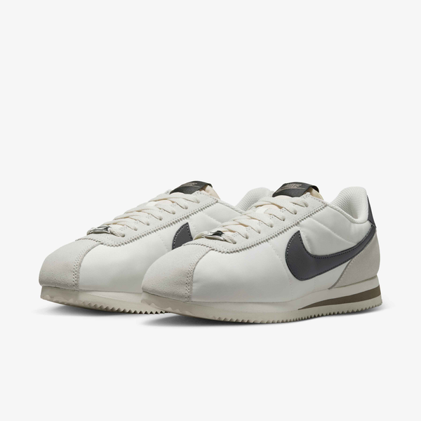 Жіночі кросівки Nike Cortez | IU7556-030 IU7556-030 фото