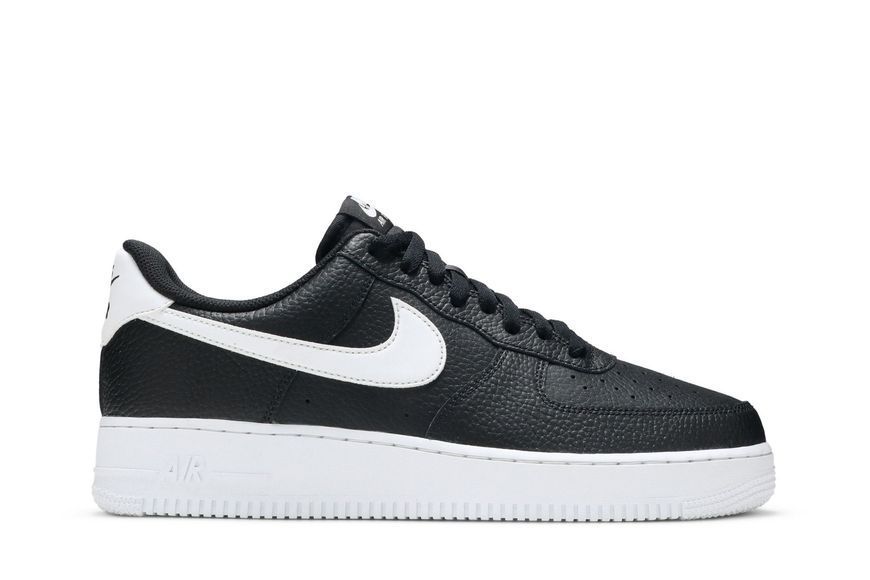 Чоловічі кросівки Nike Air Force 1 '07 'Black White Tumbled'| CT2302-002 CT2302-002 фото