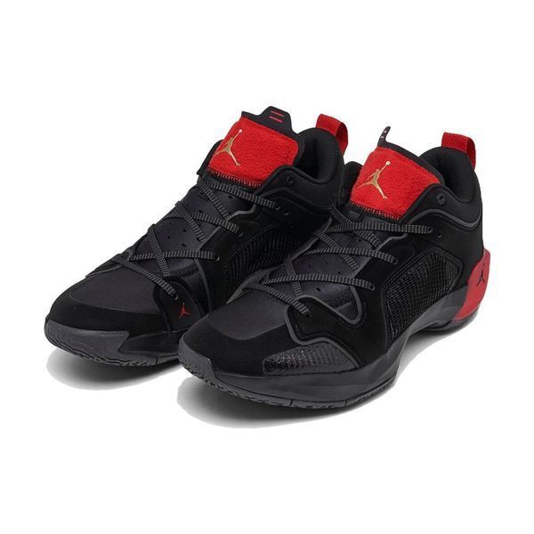 Чоловічі кросівки Air Jordan 37 Low 'Stunt'| DQ4122-007 DQ4122-007 фото