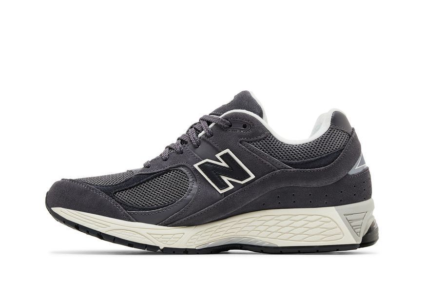 Чоловічі кросівки New Balance 2002R 'Monochrome Suede Pack - Grey'| M2002RFL M2002RFL фото