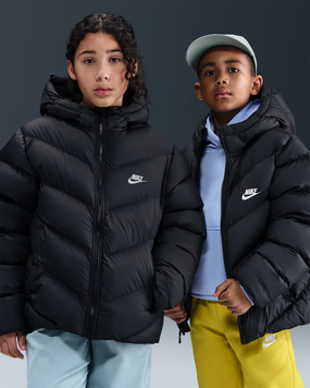 Дитяча куртка Nike Sportswear All Day Play Therma-FIT Puffer Jacket | HQ4976-010 HQ4976-010 фото