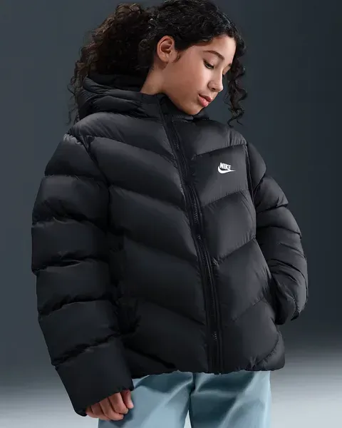 Дитяча куртка Nike Sportswear All Day Play Therma-FIT Puffer Jacket | HQ4976-010 фото